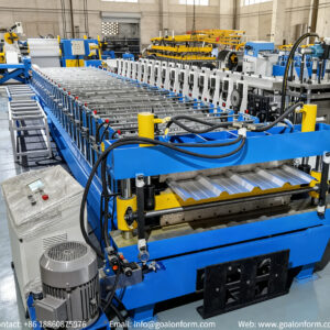 Roll forming machine