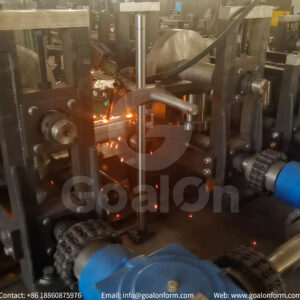 Point Welding Rack Step Beam Roll Forming Machine (2)