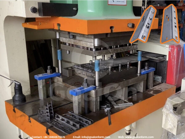Rack Beam Connector Punching Machine (3)