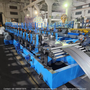 Universal Cut Multi-size CZ Purlin Roll Forming Machine (3)