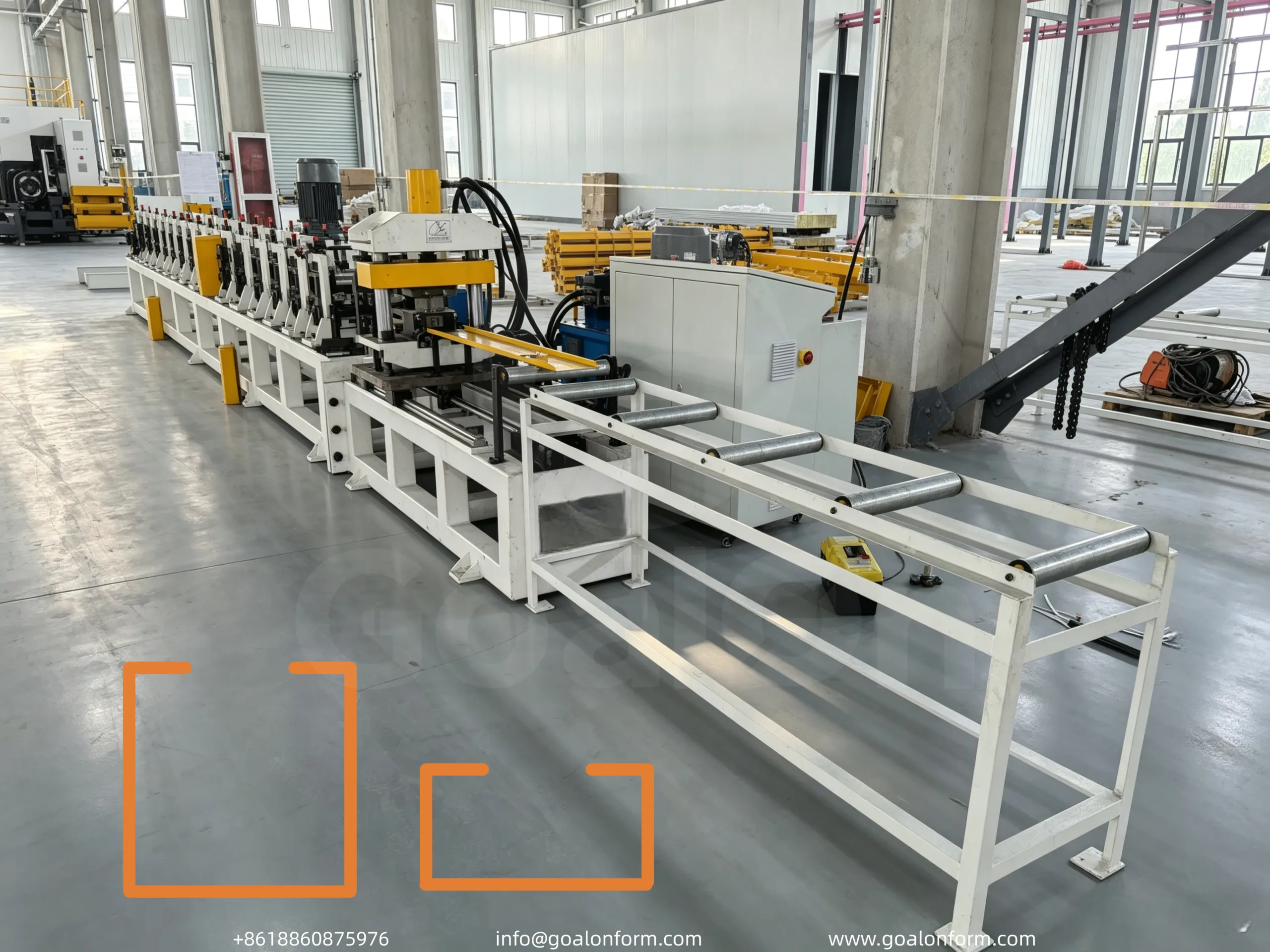 Dual-Size Rack Cross Bracing Roll Forming Machine